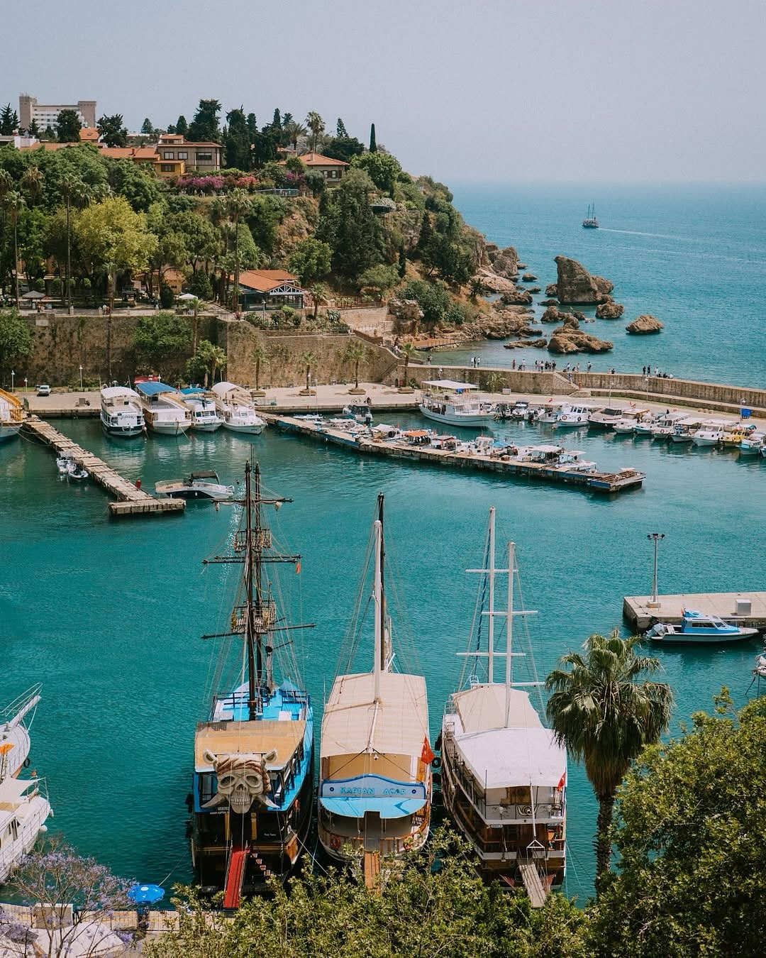Antalya: Akdeniz'in İncisi Tarih ve Doğa ile İç İçe