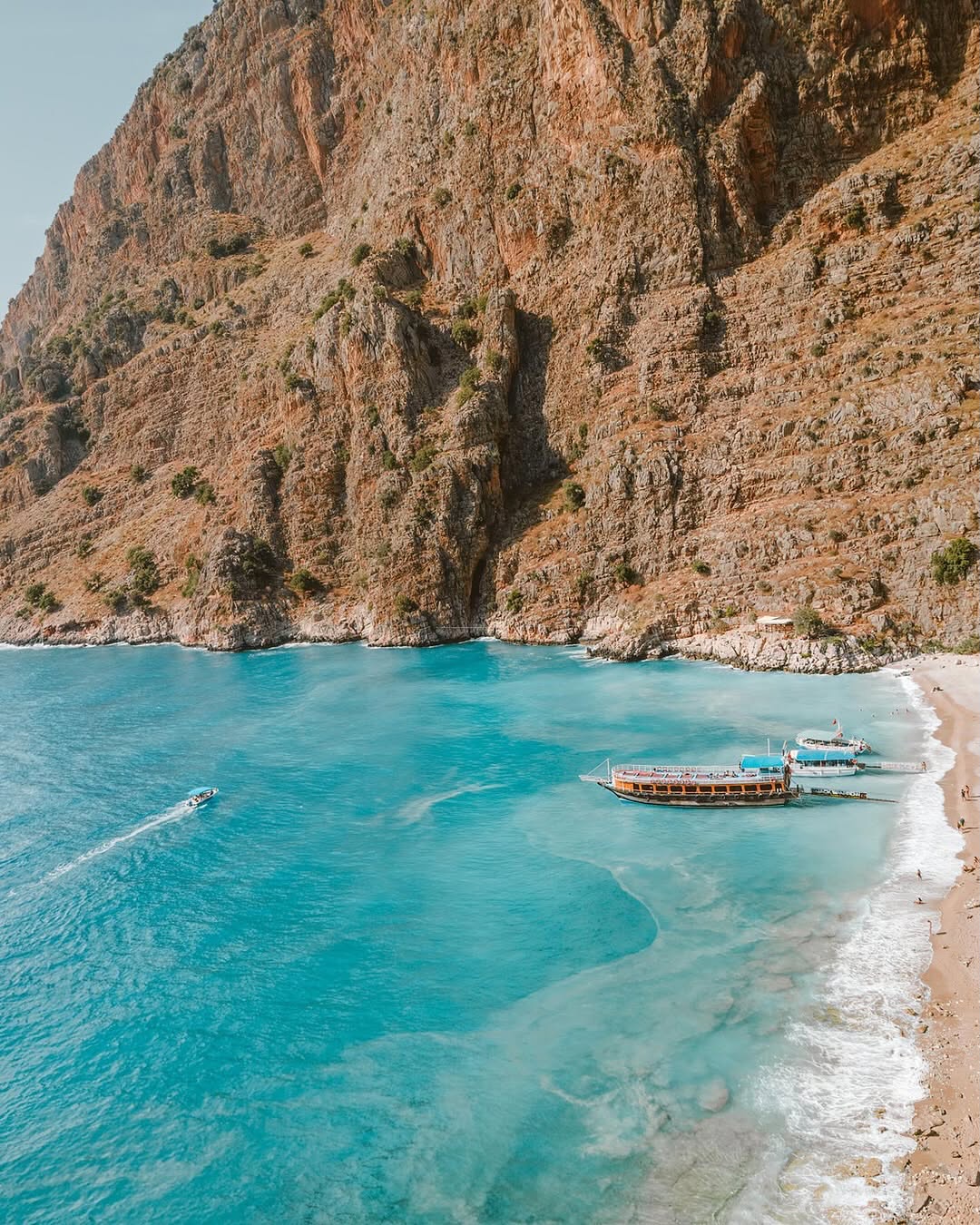 Fethiye'de Yaz Kalabalığından Uzaklaşan Kelebekler Vadisi Sessizliğe Büründü