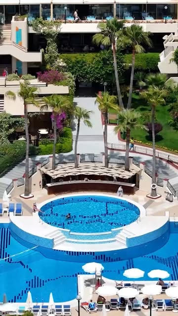 Fantasia Hotel De Luxe, Kuşadası'nda Konfor ve Eğlenceyi Bir Arada Sunuyor