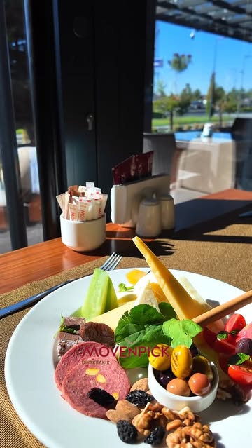 Mövenpick Diyarbakır'da Zengin Açık Büfe Kahvaltı Hizmeti Sunuluyor