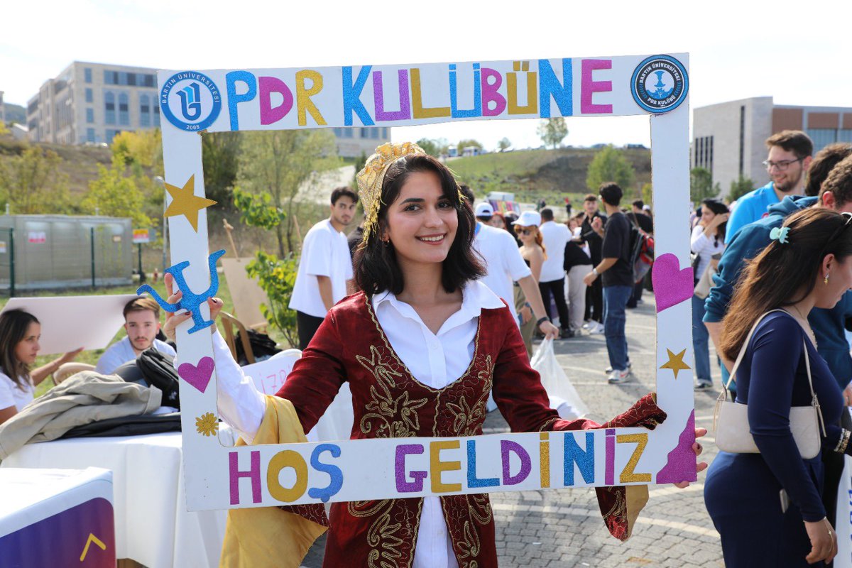 BARÜ Kutlubey Yerleşkesi'nde Öğrenci Kulüpleri Tanıtım Etkinliği Düzenlendi