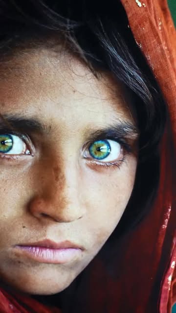 Steve McCurry'nin "The Haunted Eye" Sergisi İstanbul'da Dünya Prömiyeri Yapıyor