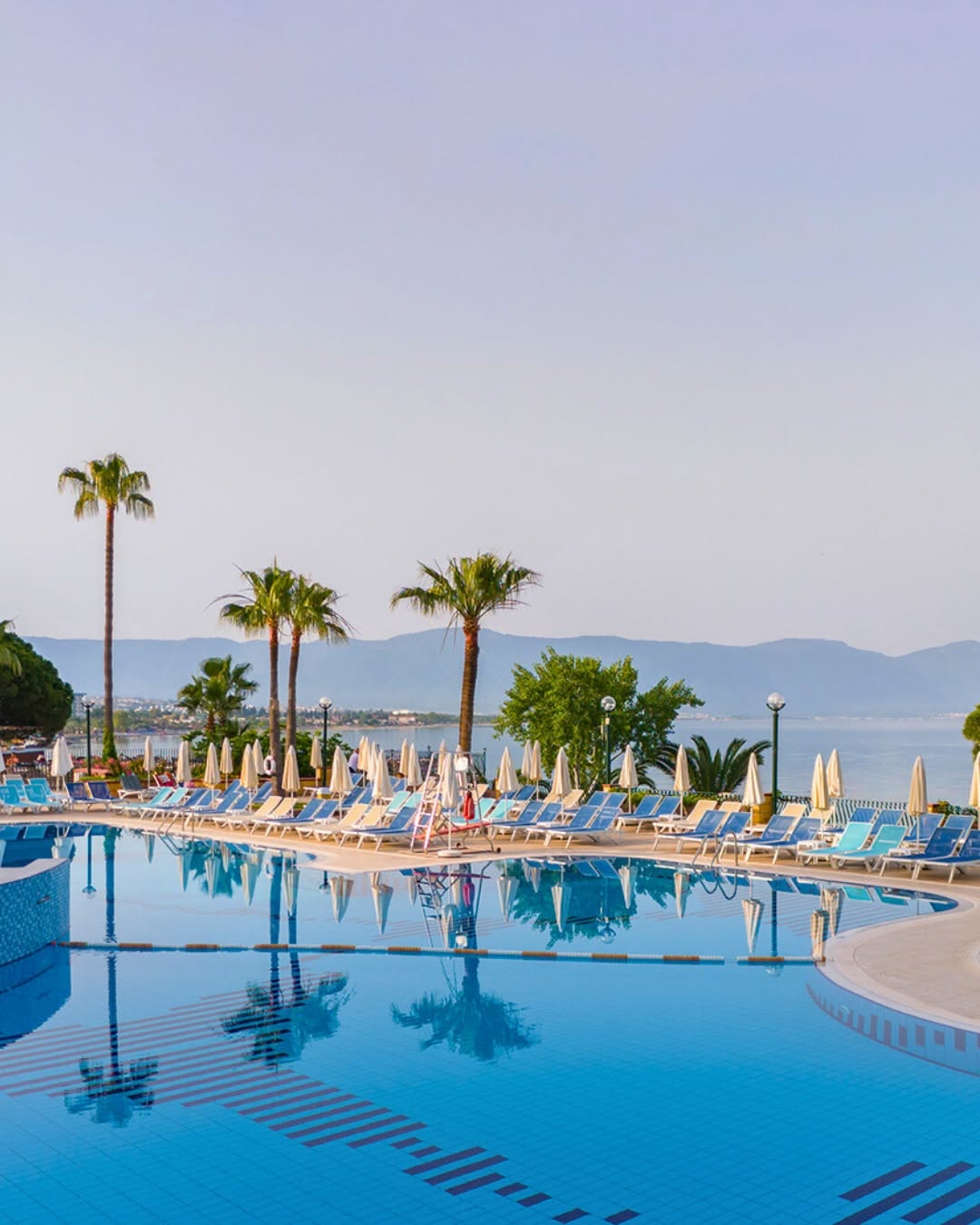 Fantasia Hotel De Luxe, Kuşadası'nda Tatil Keyfi Sunuyor