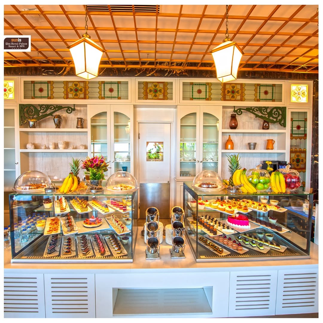Sunis Efes Royal Palace, Otel Pastanesinde Lüslü Tatil Molası Sunuyor