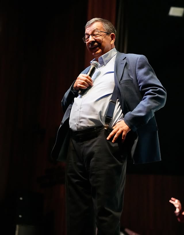 Hayati İnanç, 15. Uluslararası Kocaeli Kitap Fuarı'nda Okurlarıyla Buluştu