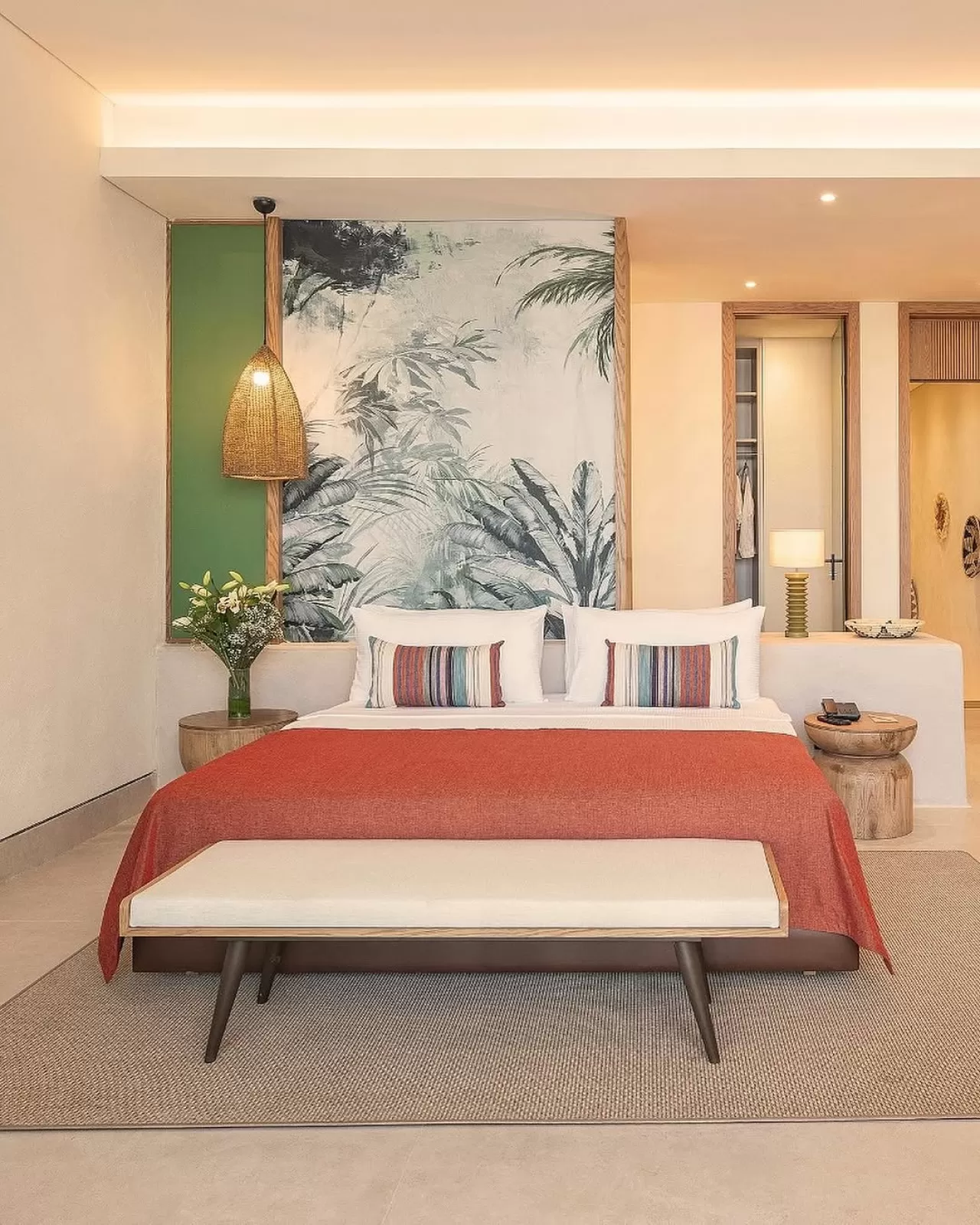 Sirene Belek Hotel, Doğal Malzemeler ve El İşçiliği ile Öne Çıkıyor