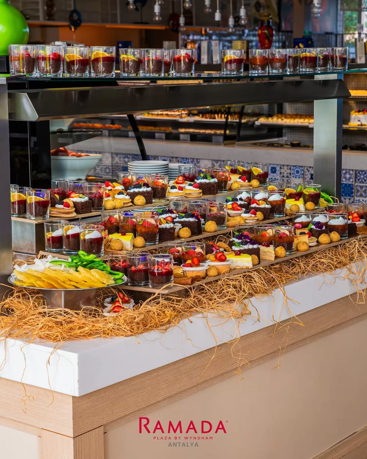 Ramada Plaza Antalya, Sağlık Büfesi ile Misafirlerine Sağlıklı ve Enerjik Bir Başlangıç Sunuyor