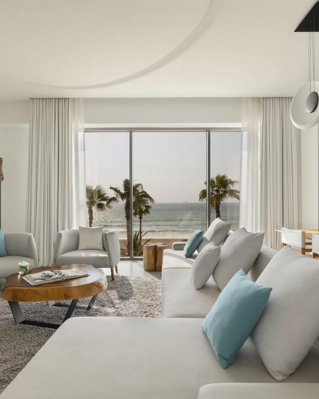 Nikki Beach'in İki Lokasyonunda Sezon Canlanıyor