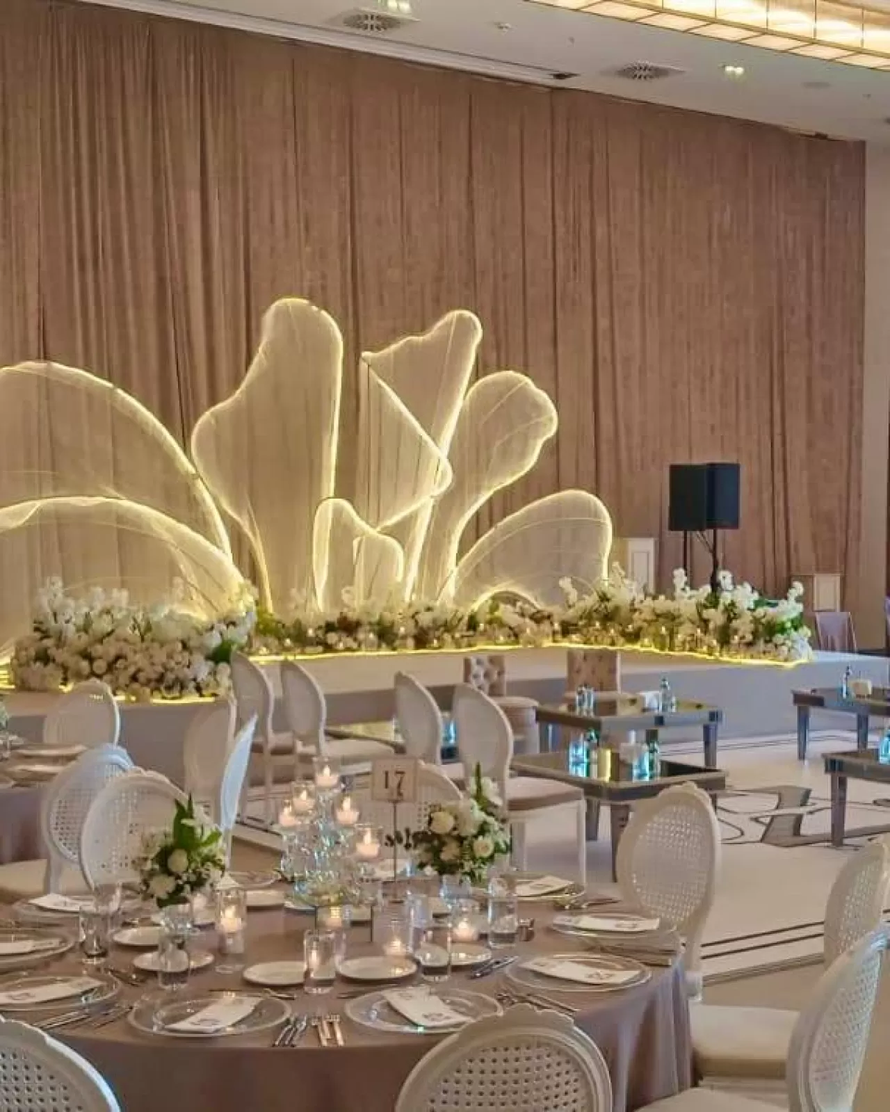 Crowne Plaza Ankara'da Evlilik Teklifi ve Özel Organizasyonlar İçin Hazırlanan Mekanlar