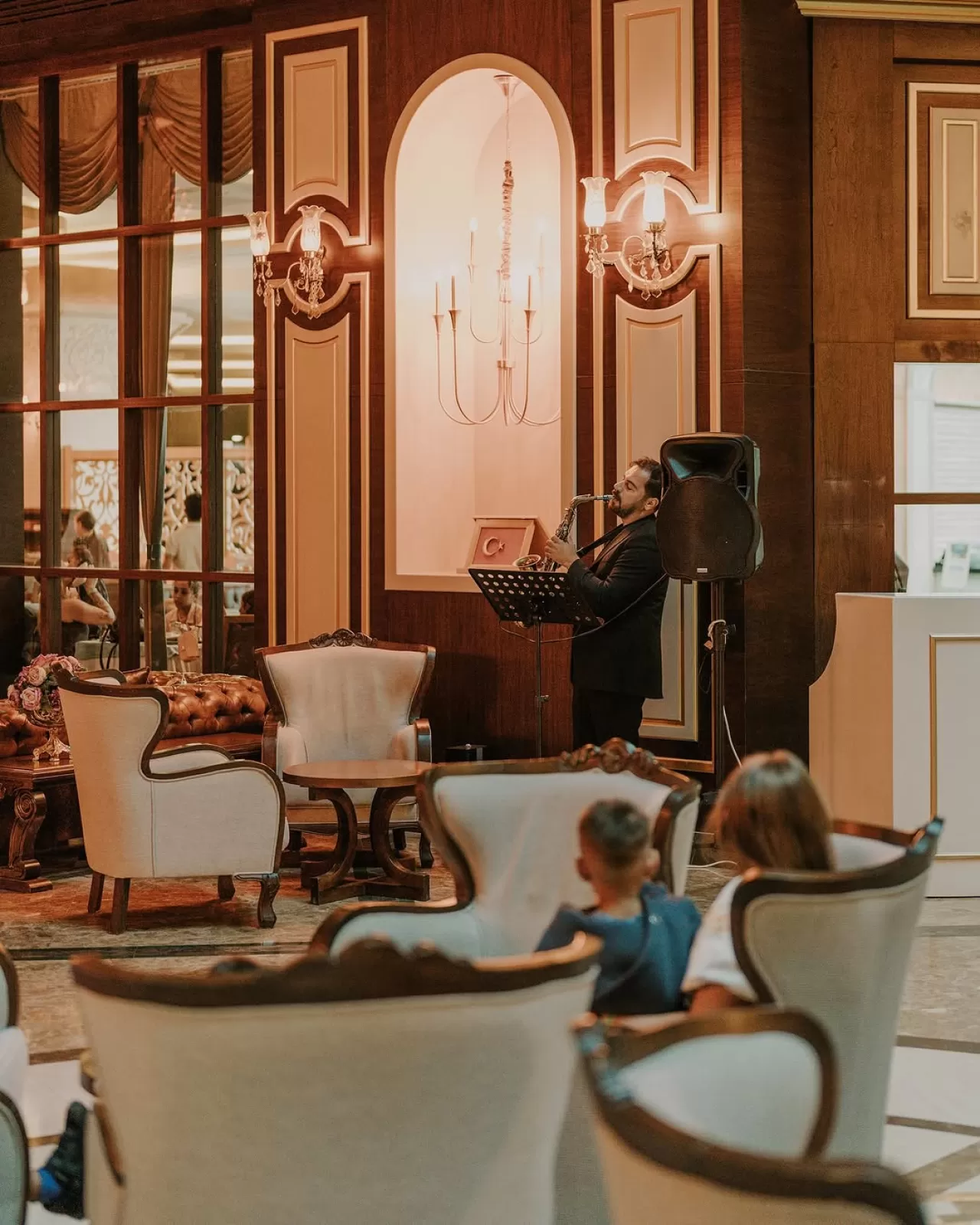 Lumos Deluxe Resort'ta Akşamlar Canlı Müzikle Renkleniyor