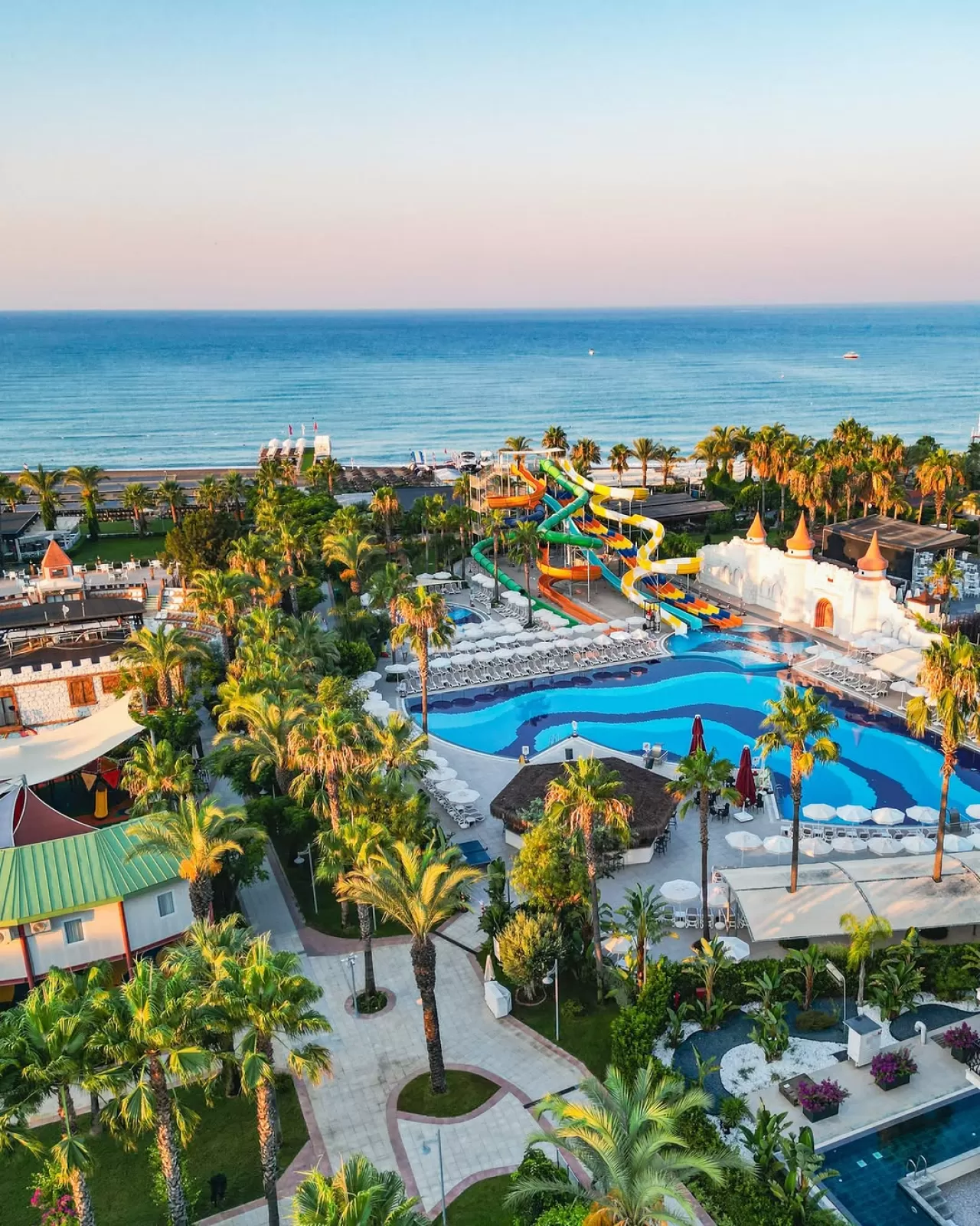 Belek Beach Resort'ta Sonbahar Tatili Fırsatı