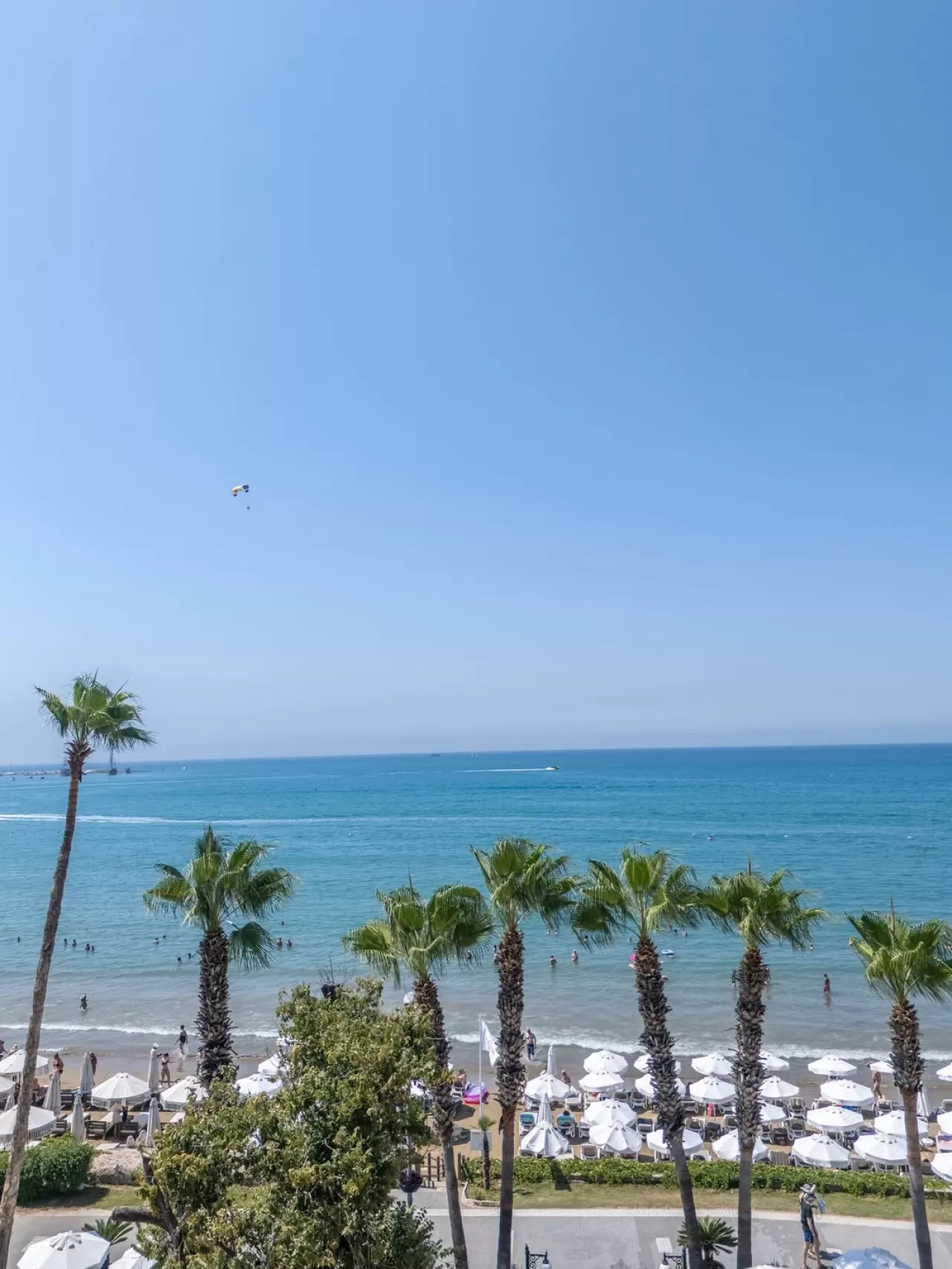 Side Star Beach, Akdeniz'in Mavinin Tonlarını Misafirleriyle Buluşturuyor
