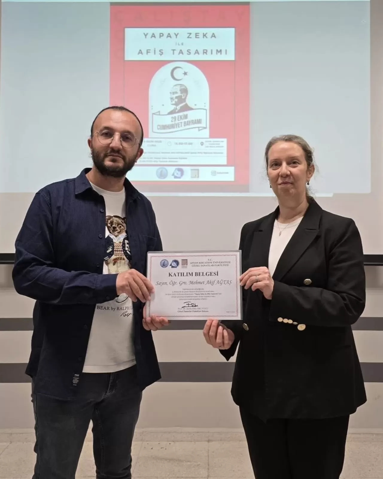 AKÜ Güzel Sanatlar Fakültesi'nde Atık Malzemeler Sanat Eserine Dönüştü