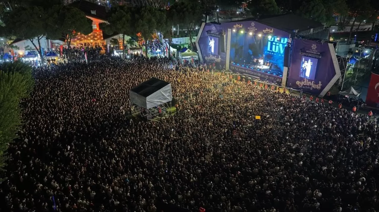 Aydın'da Düzenlenen Aydınfest, Yoğun Katılımla Gerçekleşti