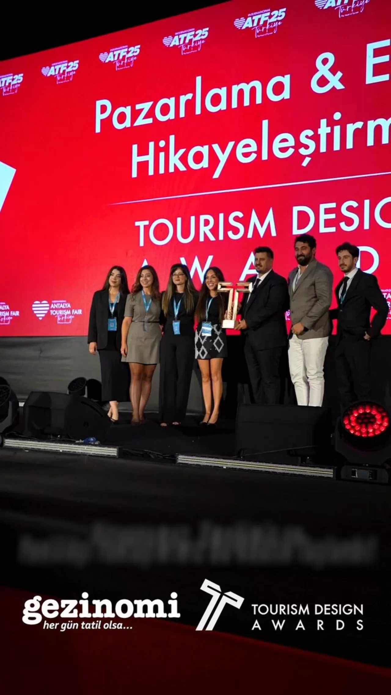 GEZİNOMİ, Tourism Design Awards 2025'te Pazarlama ve Etkin Hikayeleştirme Ödülü'nü Kazandı