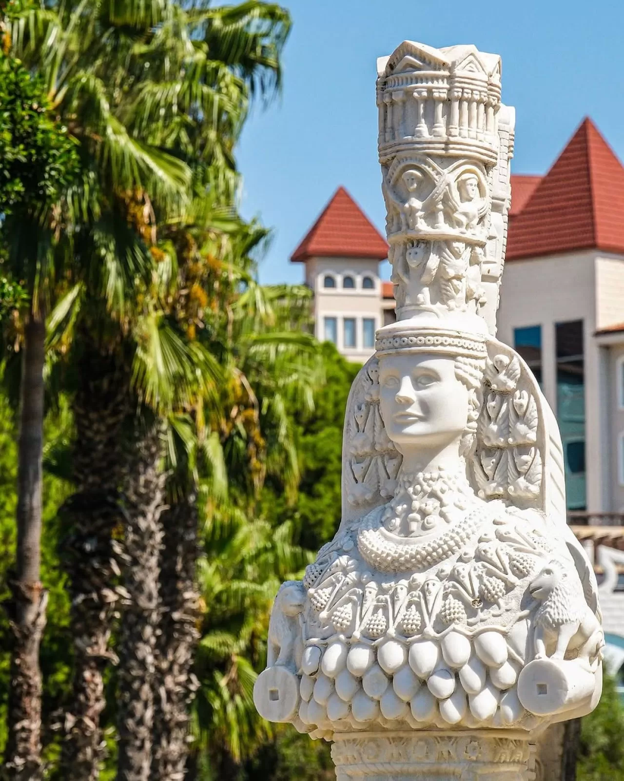 Sirene Belek Hotel, Tarihin Zarafeti ve Doğanın Kucağında Yükseliyor