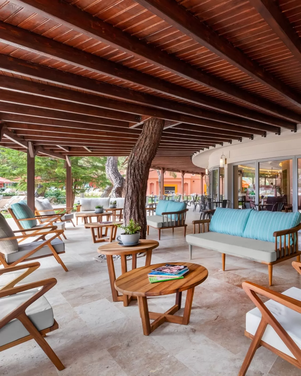 Martı Hotels & Marinas'nın Kemer'deki Tesisi, Sabahın Erken Saatlerinde Sessiz ve Huzurlu Bir Atmosfer Sunuyor