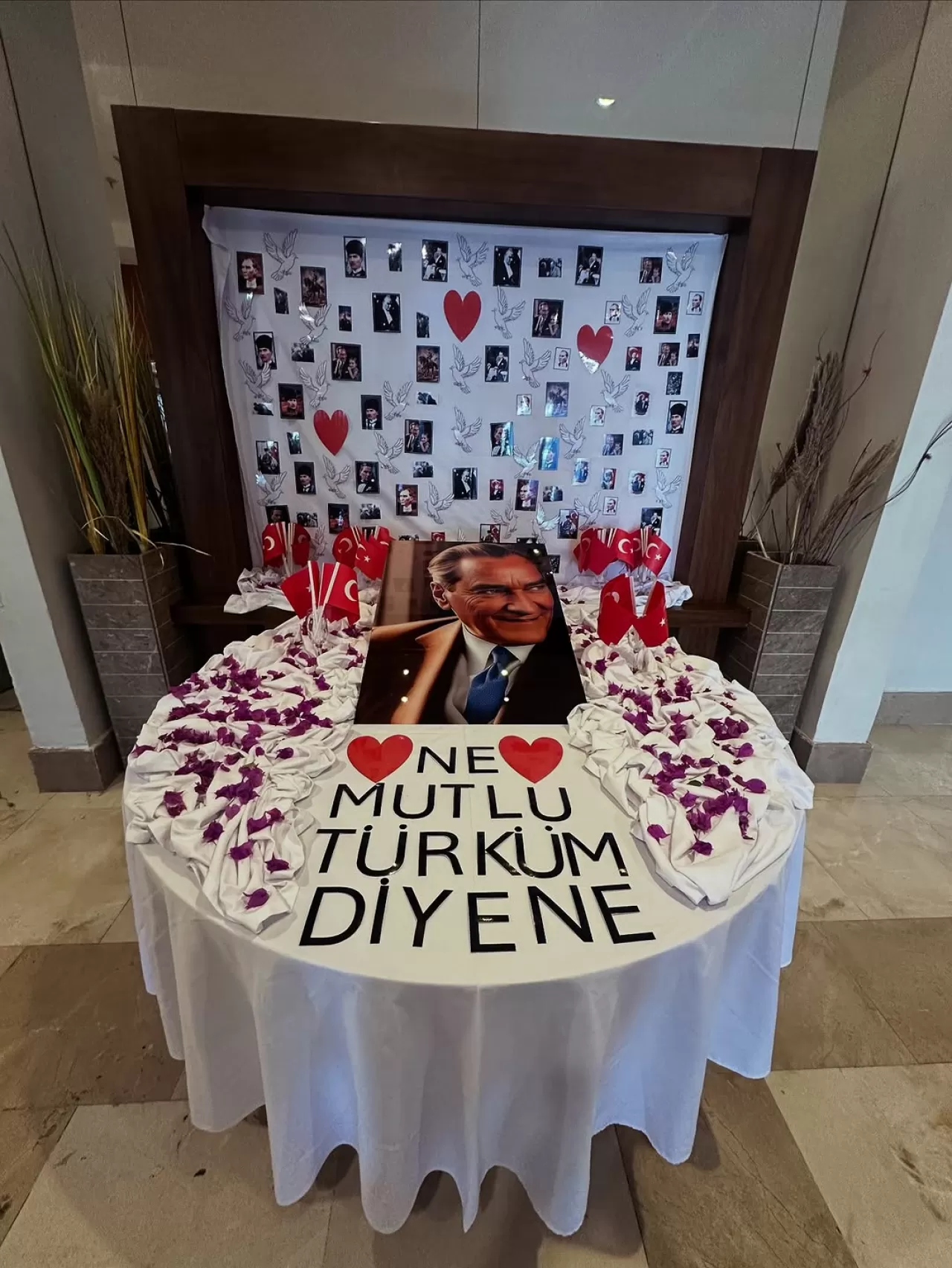 Seher Otelleri'nden 29 Ekim Cumhuriyet Bayramı Kutlaması