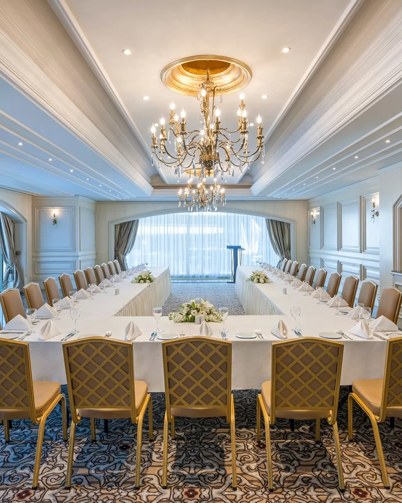 Elite World İstanbul Otelleri, İş Toplantıları İçin Profesyonel Çözümler Sunuyor